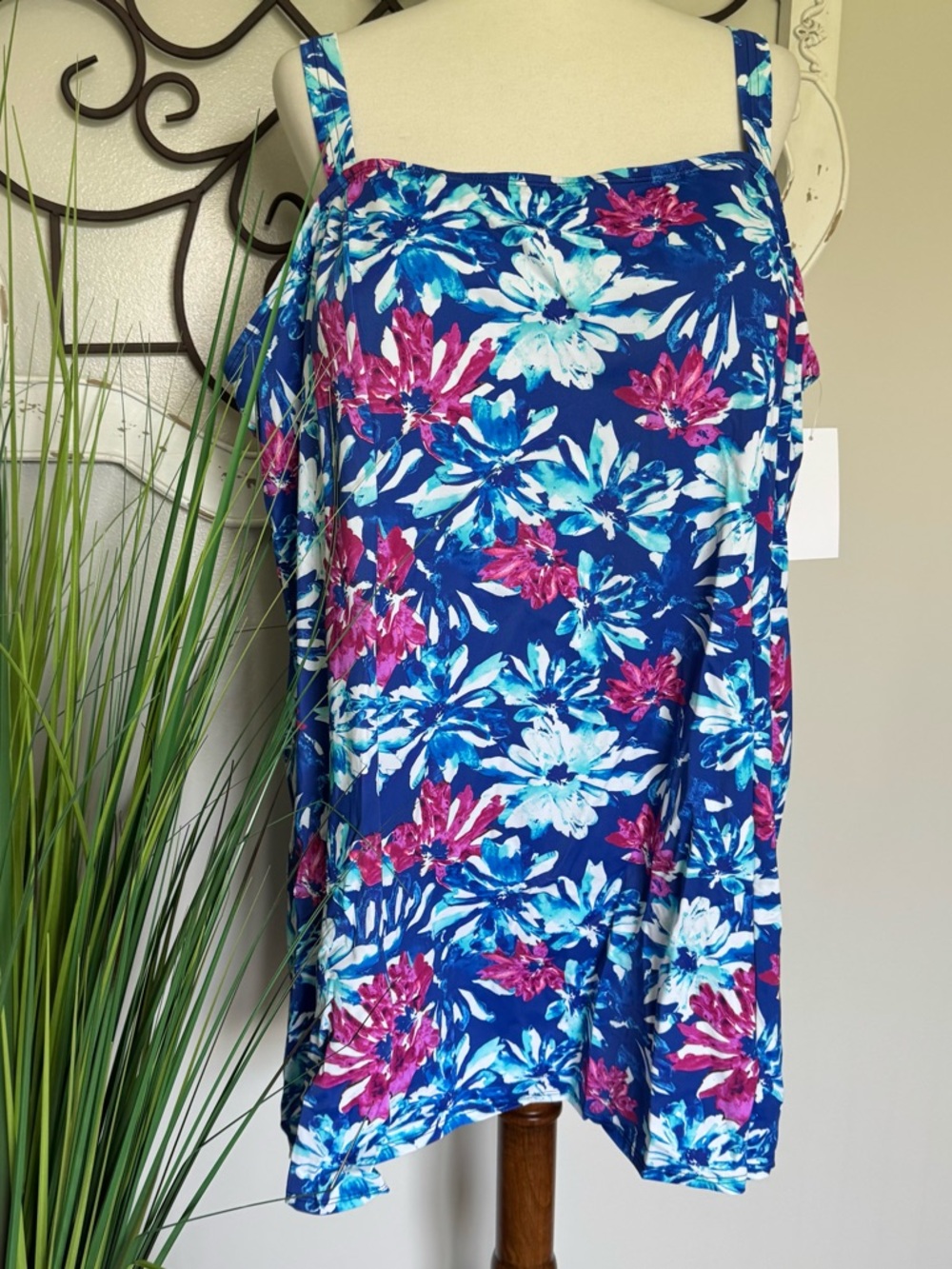 NWT SWIMSUITS FOR ALL Size 26 Floral One Piece Swimsuit Swim Dress